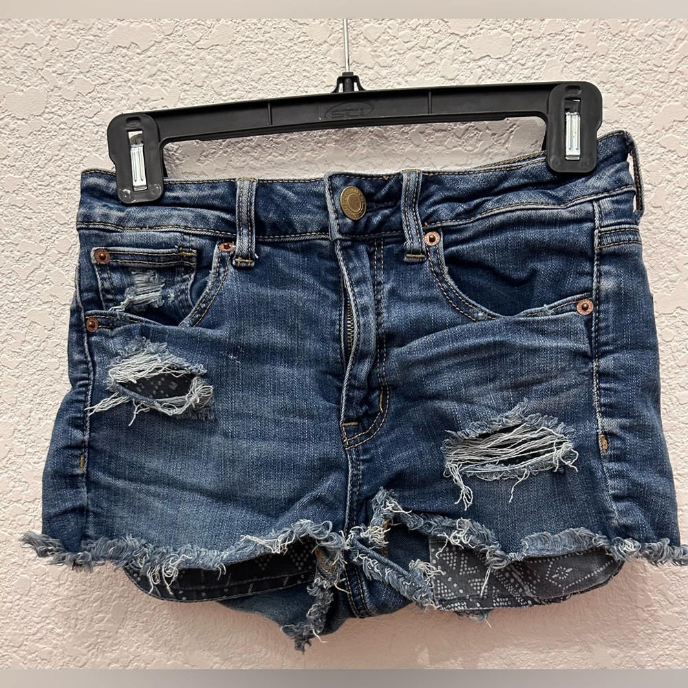 American Eagle Outfitters Blue Distressed Jean Shorts B3